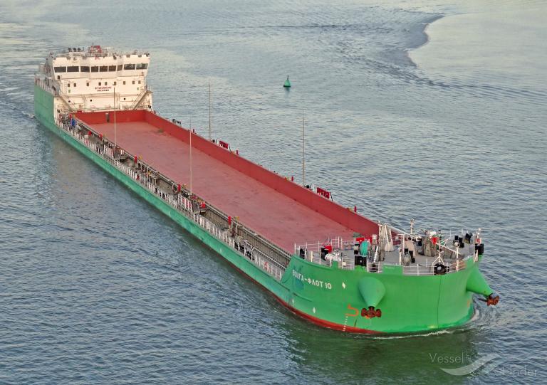 professor zakharov (Oil Products Tanker) - IMO 9751901, MMSI 273383920, Call Sign  UECX under the flag of Russia