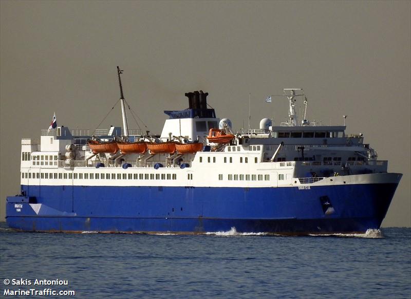 ionian star (Passenger/Ro-Ro Cargo Ship) - IMO 7037806, MMSI 373339000, Call Sign 3FCL5 under the flag of Panama