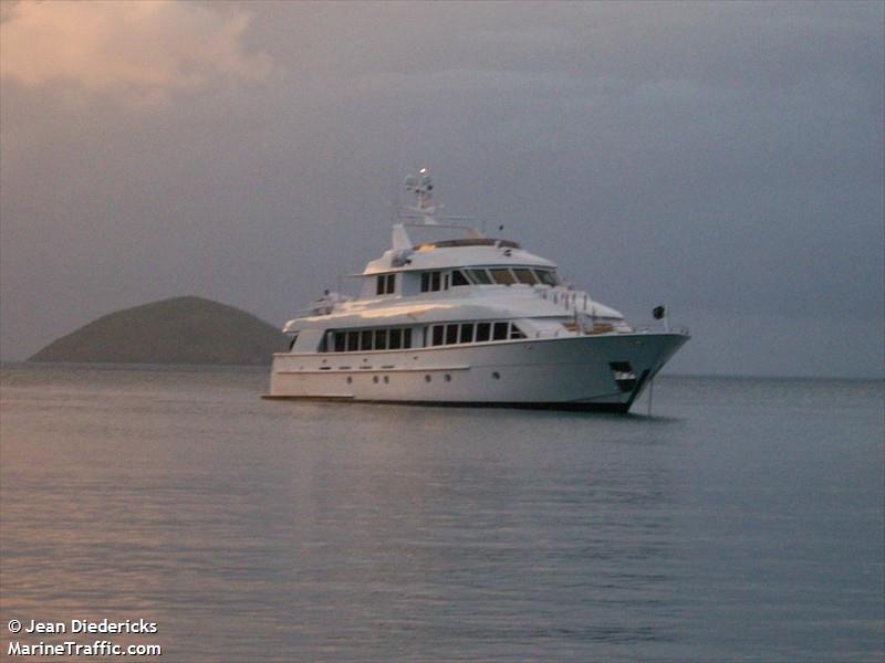 takara one (Yacht) - IMO 9819703, MMSI 376377000, Call Sign J8Y4754 under the flag of St Vincent & Grenadines