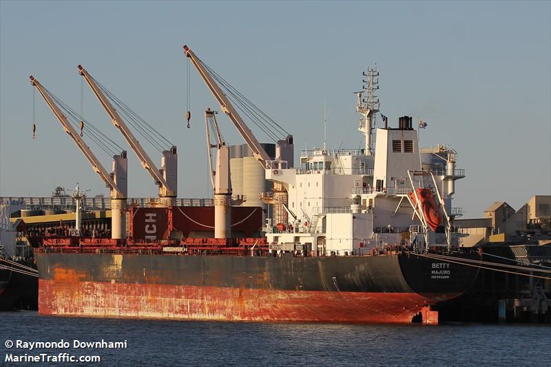 betty (Bulk Carrier) - IMO 9522881, MMSI 538009422, Call Sign V7A4712 under the flag of Marshall Islands