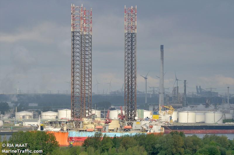 guardian (Drilling Ship) - IMO 8415770, MMSI 577494000, Call Sign YJWZ8 under the flag of Vanuatu