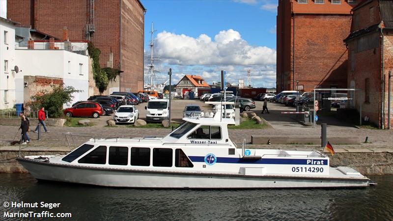 pirat (Passenger ship) - IMO , MMSI 211291990, Call Sign DH7396 under the flag of Germany