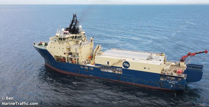 ile de molene (Cable Layer) - IMO 9329928, MMSI 228411900, Call Sign FMPZ under the flag of France