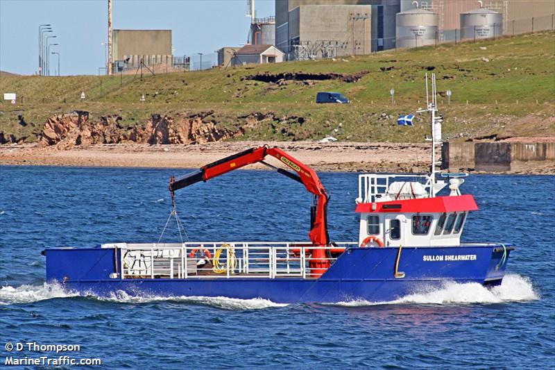 sullom shearwater (Port tender) - IMO , MMSI 235008651, Call Sign VQIR4 under the flag of United Kingdom (UK)