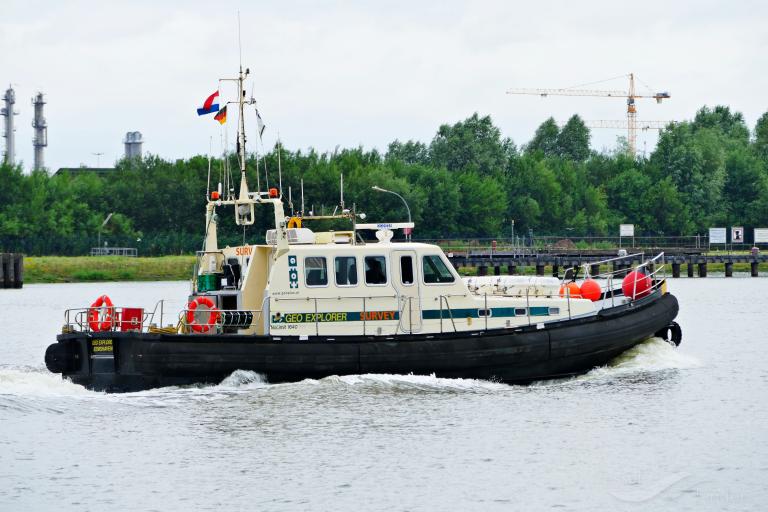 geo explorer (Research Vessel) - IMO 9405069, MMSI 244863000, Call Sign PBJJ under the flag of Netherlands