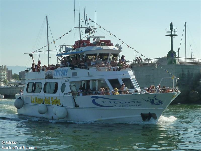 tritone primo (Passenger ship) - IMO , MMSI 247172200, Call Sign IQEQ under the flag of Italy