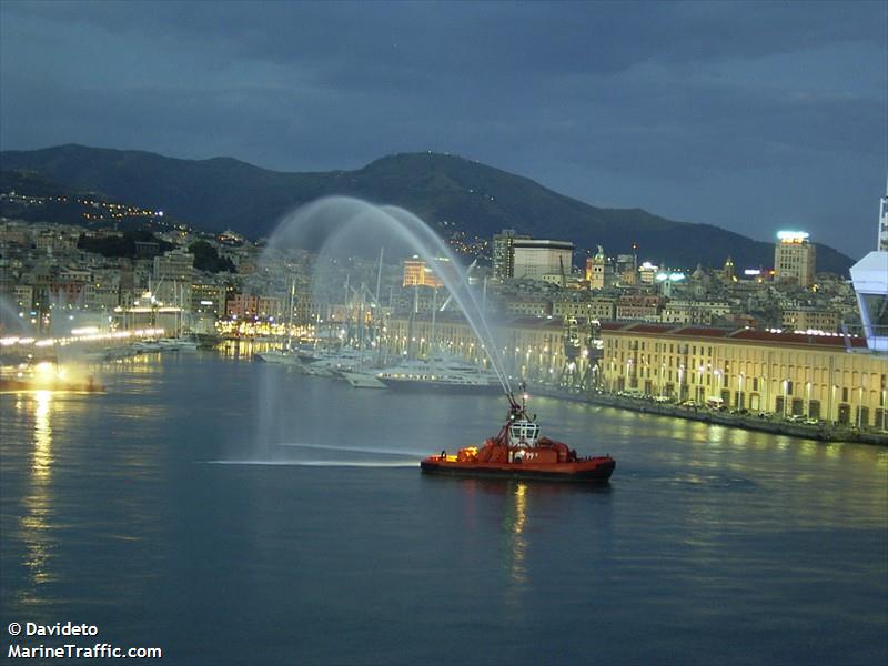 francia (Tug) - IMO 9163740, MMSI 247219000, Call Sign IYBP under the flag of Italy