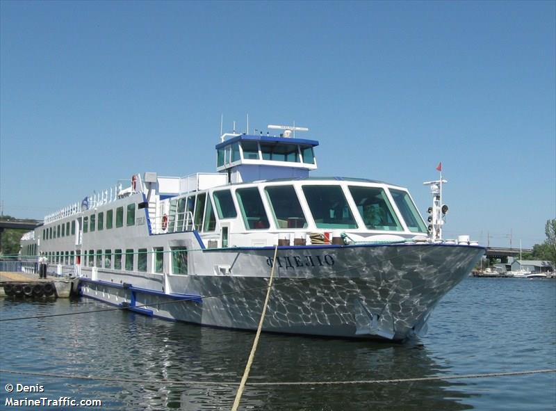 fidelio (Passenger ship) - IMO , MMSI 272125500, Call Sign UUEG under the flag of Ukraine