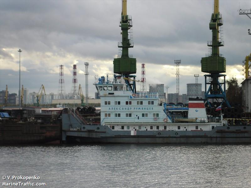 a.rumyantsev (Tug) - IMO , MMSI 273312920 under the flag of Russia