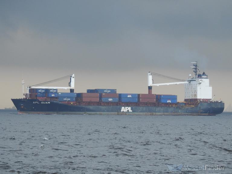 a houou (Container Ship) - IMO 9229609, MMSI 371793000, Call Sign 3FOV9 under the flag of Panama