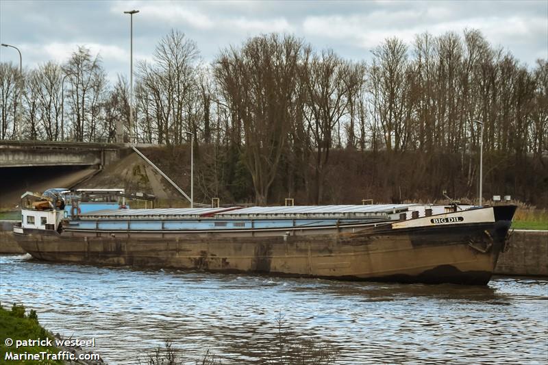 big-dil (WIG) - IMO , MMSI 205431190, Call Sign OT4311 under the flag of Belgium
