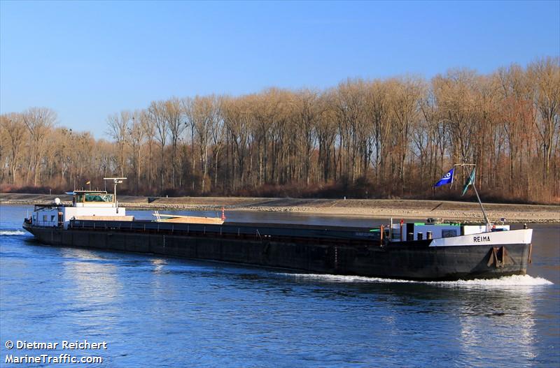 reima (Cargo ship) - IMO , MMSI 211661580, Call Sign DA4320 under the flag of Germany