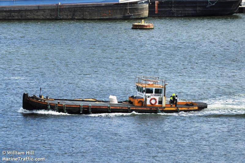 kp2 (Dredging or UW ops) - IMO , MMSI 244615227, Call Sign PE8999 under the flag of Netherlands