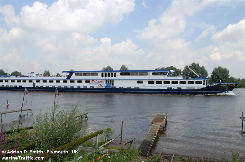 salvinia (Passenger ship) - IMO , MMSI 244710122, Call Sign PC3390 under the flag of Netherlands