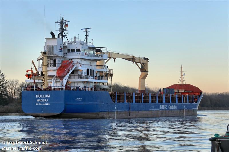 hollum (General Cargo Ship) - IMO 9454216, MMSI 255806130, Call Sign CQAB8 under the flag of Madeira