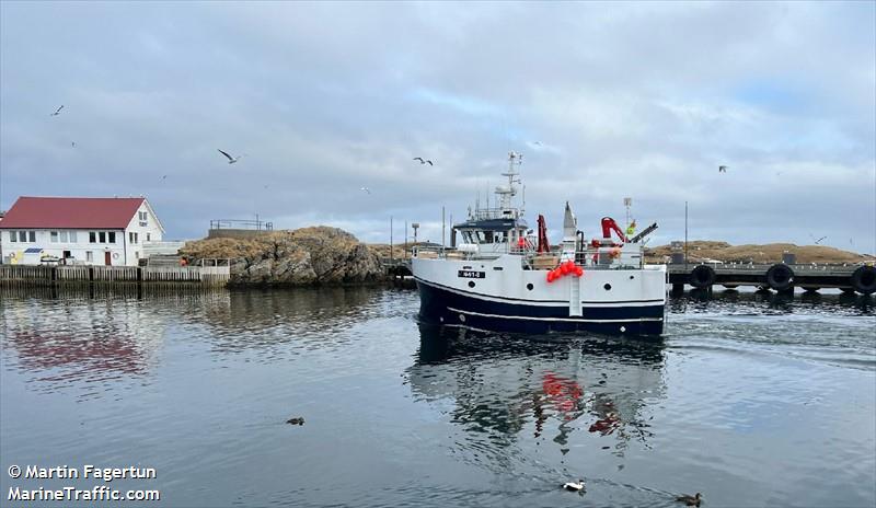 vestbas (Fishing vessel) - IMO , MMSI 257003340, Call Sign LF5320 under the flag of Norway