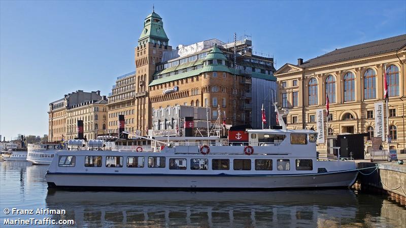ms stromma kanal (Passenger ship) - IMO , MMSI 265609570, Call Sign SJLM under the flag of Sweden