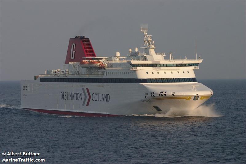 drotten (Passenger/Ro-Ro Cargo Ship) - IMO 9223796, MMSI 265871000, Call Sign SGPI under the flag of Sweden