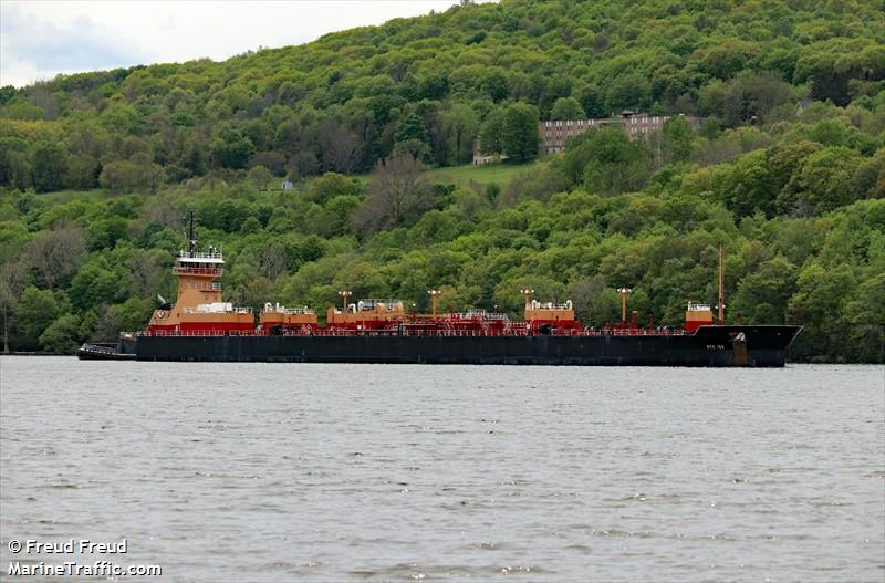 meredith c reinauer (Tug) - IMO 9269037, MMSI 366891140, Call Sign WDB3775 under the flag of United States (USA)