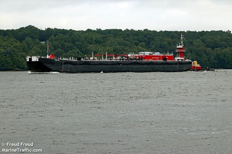 denise a. bouchard (Pusher Tug) - IMO 9730359, MMSI 367611060, Call Sign WDH3802 under the flag of United States (USA)