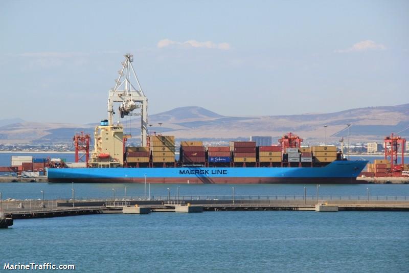 maersk varna (Container Ship) - IMO 9411379, MMSI 564822000, Call Sign 9V8838 under the flag of Singapore
