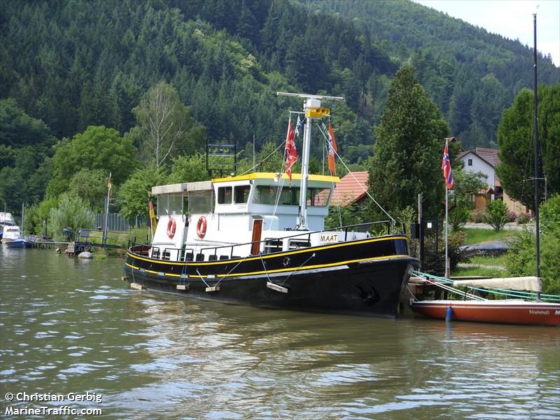 maat (Pleasure craft) - IMO , MMSI 211420960, Call Sign DOOS under the flag of Germany