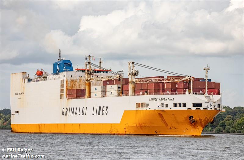 grande argentina (Ro-Ro Cargo Ship) - IMO 9198135, MMSI 215949000, Call Sign 9HA5386 under the flag of Malta
