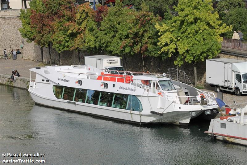 henri iv (Passenger ship) - IMO , MMSI 226009810, Call Sign FM5718 under the flag of France