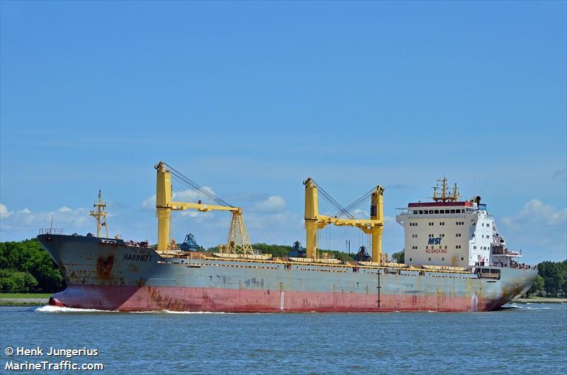 siberia (Bulk Carrier) - IMO 9239458, MMSI 273217210, Call Sign UBZS7 under the flag of Russia
