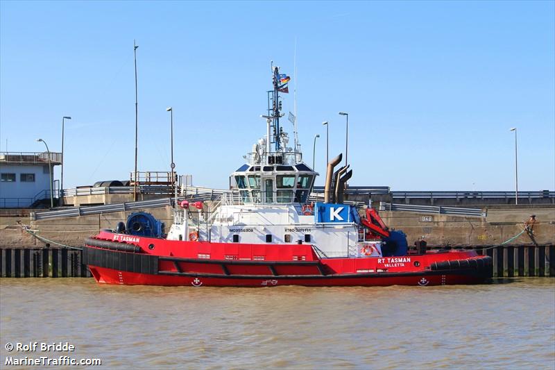 rt tasman (Tug) - IMO 9556909, MMSI 311000872, Call Sign C6EE5 under the flag of Bahamas