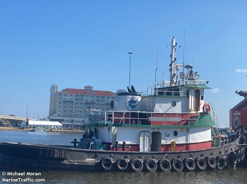 fischer hayden (Tug) - IMO , MMSI 338185247, Call Sign WDA4498 under the flag of USA