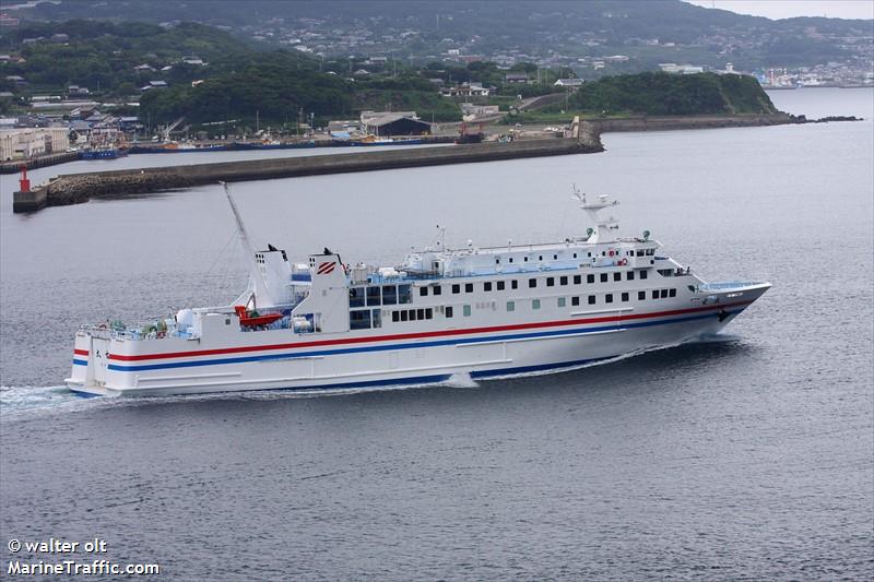taiko (Passenger/Ro-Ro Cargo Ship) - IMO 9697284, MMSI 431005438, Call Sign JD3671 under the flag of Japan