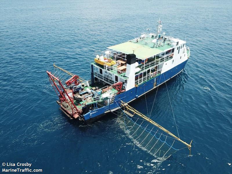 voyager (Passenger/Ro-Ro Cargo Ship) - IMO 6523925, MMSI 525015274, Call Sign YDZR under the flag of Indonesia