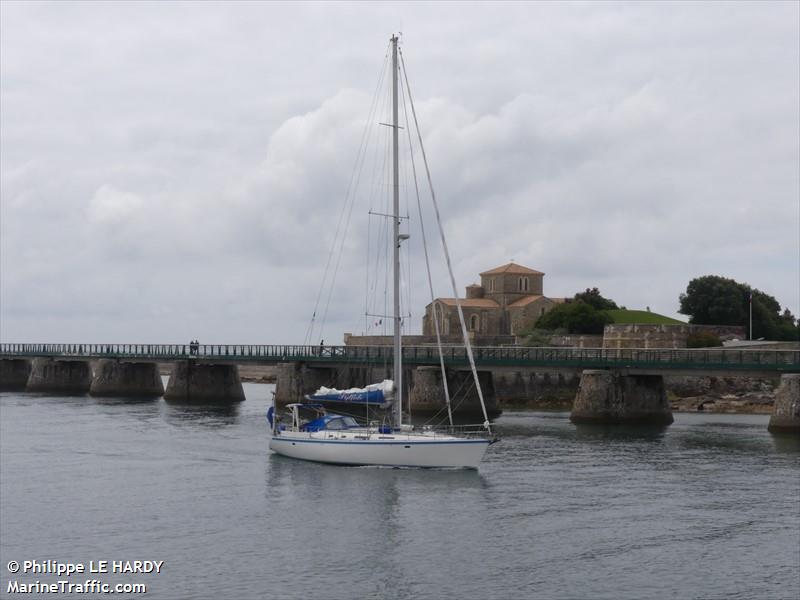 sylfide (Sailing vessel) - IMO , MMSI 244260333, Call Sign PC2092 under the flag of Netherlands