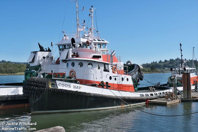 coos bay (Towing vessel) - IMO , MMSI 367614020, Call Sign WDH4085 under the flag of United States (USA)