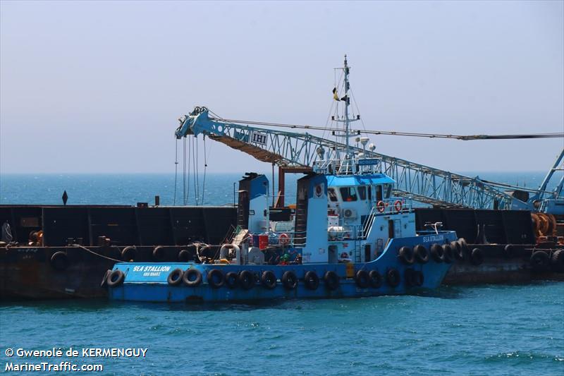 sea stallion (Tug) - IMO , MMSI 470521000, Call Sign A6E2791 under the flag of UAE