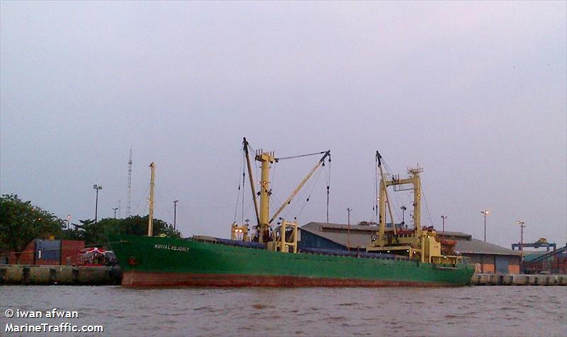 mv mutia ladjoni 7 (General Cargo Ship) - IMO , MMSI 525016665 under the flag of Indonesia