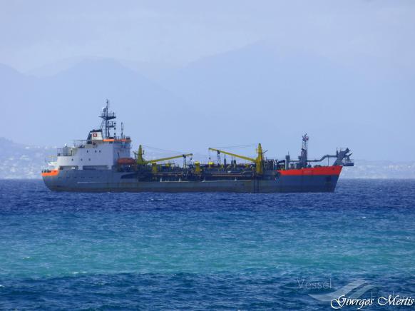 tshd albayrak (Hopper Dredger) - IMO 7726847, MMSI 613008501, Call Sign TJMC212 under the flag of Cameroon