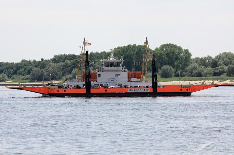 juliusplate (Passenger ship) - IMO , MMSI 211230650, Call Sign DJ3158 under the flag of Germany