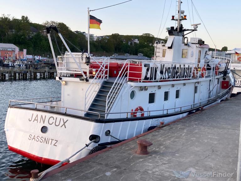 jan cux (Passenger ship) - IMO , MMSI 211235560, Call Sign DFPY under the flag of Germany
