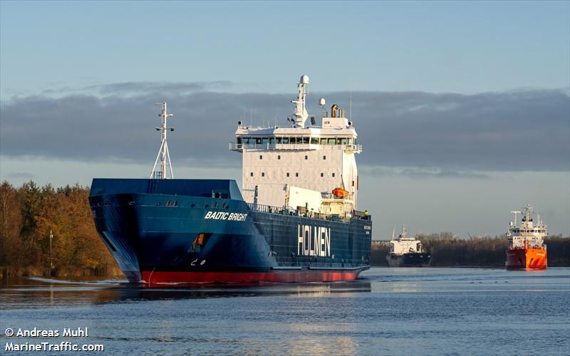 baltic bright (Ro-Ro Cargo Ship) - IMO 9129263, MMSI 230042000, Call Sign OJTY under the flag of Finland