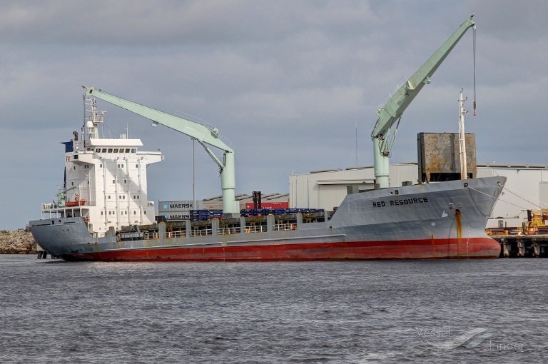 red resource (General Cargo Ship) - IMO 9051583, MMSI 525025099, Call Sign PLAF under the flag of Indonesia