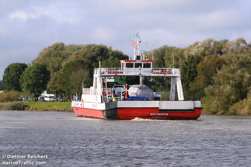 wilhelm krooss (Passenger ship) - IMO , MMSI 211440680, Call Sign DA8027 under the flag of Germany