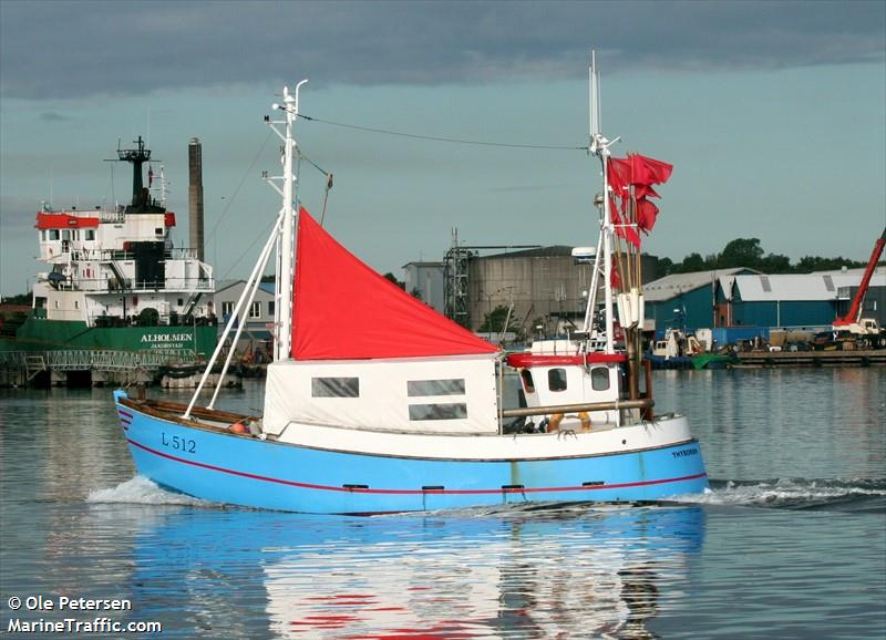 gitte christina e325 (Fishing vessel) - IMO , MMSI 219005938, Call Sign XP 3807 under the flag of Denmark