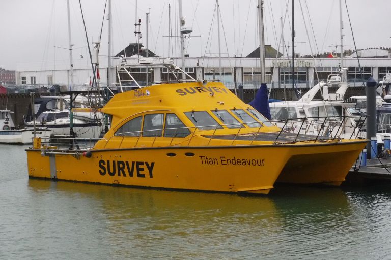 titan endeavour (Pleasure craft) - IMO , MMSI 235086211, Call Sign 2ELT9 under the flag of United Kingdom (UK)