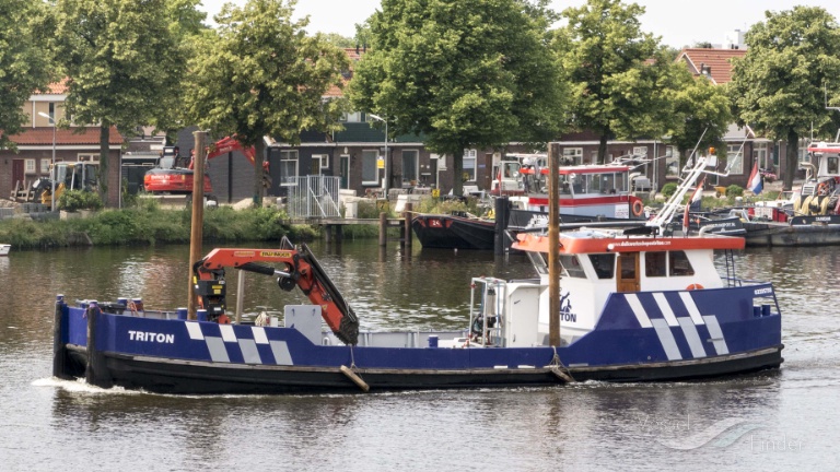 triton (Dredging or UW ops) - IMO , MMSI 244620441, Call Sign PB8336 under the flag of Netherlands