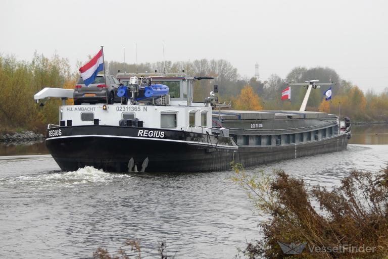 regius (Cargo ship) - IMO , MMSI 244710824, Call Sign PE8891 under the flag of Netherlands