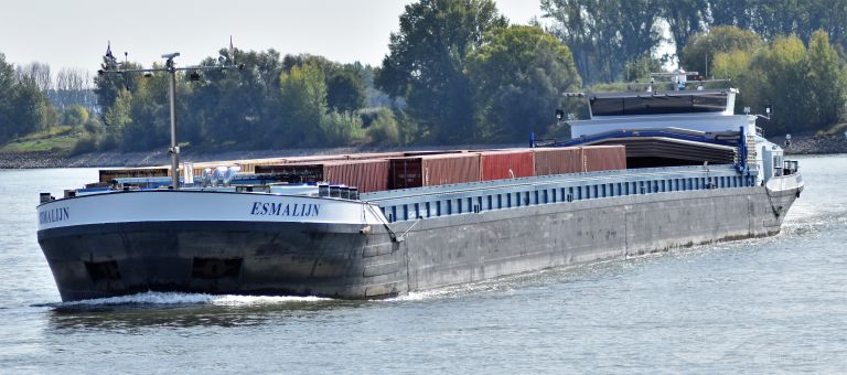 esmalijn (Cargo ship) - IMO , MMSI 244740874, Call Sign PG8243 under the flag of Netherlands