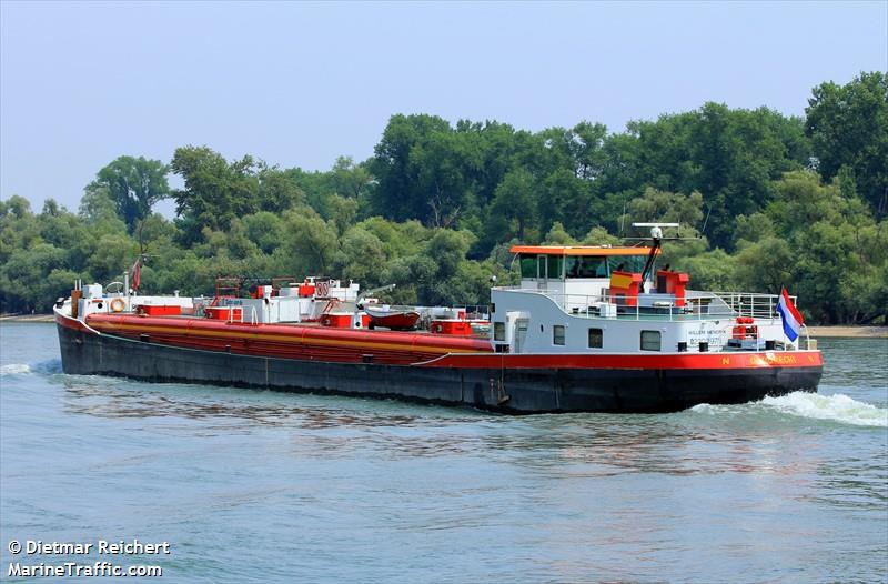 willem hendrik (Tanker) - IMO , MMSI 244740881, Call Sign PD2236 under the flag of Netherlands