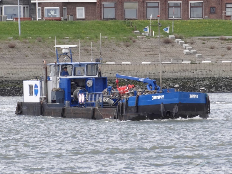 janny (Dredging or UW ops) - IMO , MMSI 244750208, Call Sign PI3637 under the flag of Netherlands